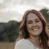 Alyssa Lund - @liveeasywithlyss - TikTok