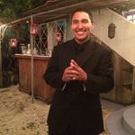 Allan Mejia - @smileyentreprenurship - Instagram