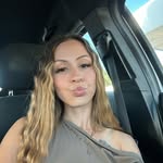 alli rose 💐 - @a.r.fryy - Instagram