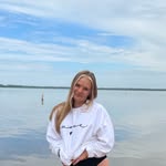Allison Schmidt - @alli.schmidt10 - Instagram