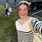 ❀❀◌𝐀𝐥𝐥𝐢𝐞 𝐃𝐮𝐧𝐤𝐥𝐞𝐛𝐞𝐫𝐠𝐞𝐫 ◌❀❀ - @allie.dunk.your_burgers - Instagram