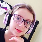 Allie Lang - @infinityalliecatt - Instagram