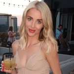 Allie Lynch - @allie__lynch - Instagram