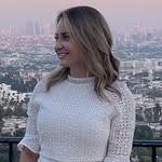 Allie - @allie.mayerrrr - Instagram