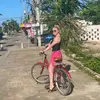 Allison Bee - @allibli - TikTok