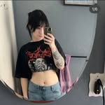 Allison Bogan - @dead.mushrooms - Instagram