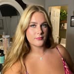 Allison Broadwater - @allisonb13 - Instagram