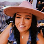 Allison Dewey - @alii_babbba - Instagram