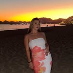 Allison Flores - @alllieboballie - Instagram