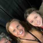 Allison Geiger - @alligeiger4 - Instagram
