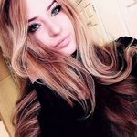Allison Gibbs - @karielgoldcaster - Instagram