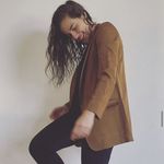 Allison Mulan - @mulanallison - Instagram