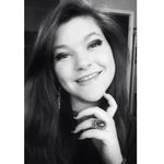 Allison Mullis - @allisgemwraps - Instagram