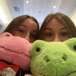 Allison Napier - @ally_likes_bees - Instagram