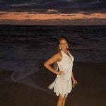 Allison McKneely - @allisonmckneely - Instagram