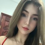 Allison Pinder - @allison.pinder.125 - Instagram