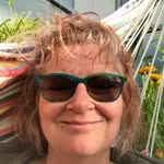 Alison Topping - @alitopps77 - Instagram