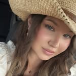 Allison West Photography - @allisonwestphotography - Instagram