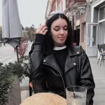 Ally Hyde - @ially_hyde - Instagram