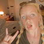 Ally Robinson - @allypaigehere567 - Instagram