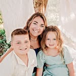 Ally Steele - @crazy_daisy_thepointer - Instagram