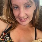Allyson Chamberlain - @ally_fromcali - Instagram