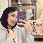 Salma Farhat - @salma.farhat51 - Instagram