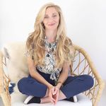 Aly Barry - @abarry26 - Instagram