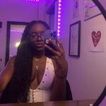 alyse - @alyse.gillhill - Instagram