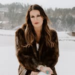 Alyssa Wallace | Nebraska/Destination Photographer + REALTOR® - @alyssaj.wallace - Instagram