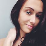 Alyssa Bowen - @lysrenee14 - Instagram