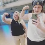 Alyssa & Allison - @twowomen_thegym_andbabies - Instagram
