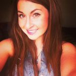 Alysia Lee - @leosandlambs - Instagram