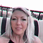 Alyson Foster - @alysellsvegas - Instagram