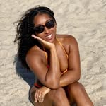 Alyssa Beasley - @alyssa_cymone - Instagram