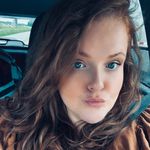 Alyssa Burt Burek - @alyssa_burt - Instagram