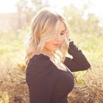 alyssa - @_alyssaburton_ - Instagram