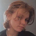 Alyssa Dobson - @actually_._alyssa__ - Instagram