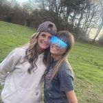 Alyssa Estes - @peanut_estes - Instagram