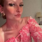 Alyssa He - Facebook