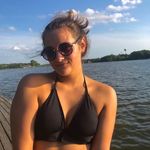Alyssa LaCava - @lyssinchaarg - Instagram