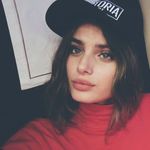 Alyssa Larez - @alyssalarez - Instagram