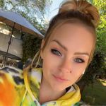 Alyssa Leanne - @jrnjayde819 - Instagram