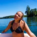 Alyssa Newcomb - @alyssaanewcomb - Instagram