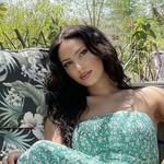 Alyssa Anne Olivia Ackerman - @alyssaanneolivia - Instagram