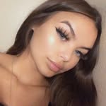 @alyss.apeyton - Instagram