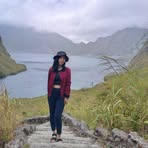 Alyssa Ragos - Facebook
