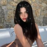𝐀𝐥𝐲𝐬𝐬𝐚 𝐑𝐢𝐝𝐝𝐥𝐞 - @alxridk - Instagram