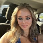 Alyssa Robichaud - @alyssa_robichaud_ - Instagram