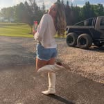 Alyssa Rowles - @alyssarowles - Instagram